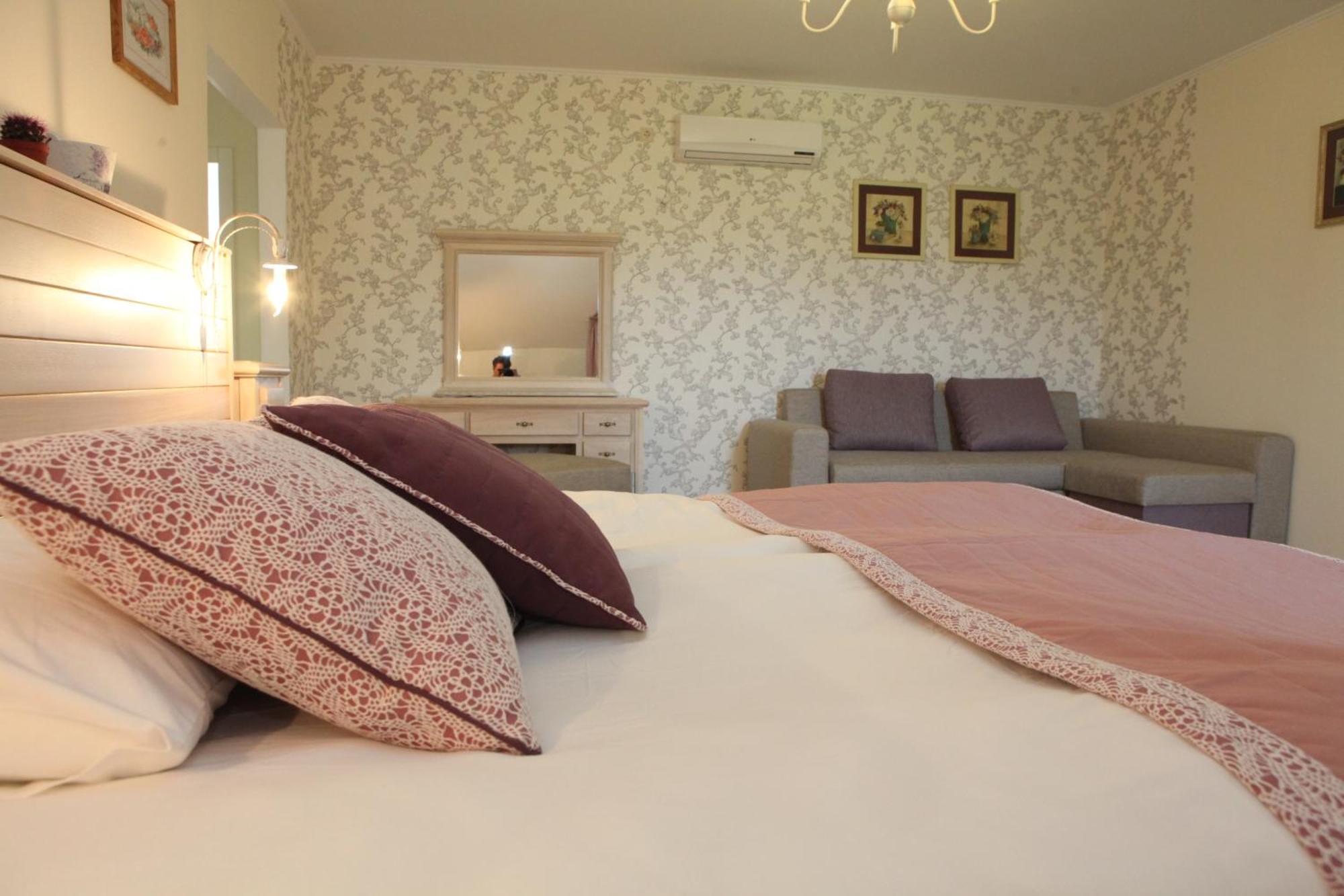 Publo Spa Hotel Vyshkove Стая снимка
